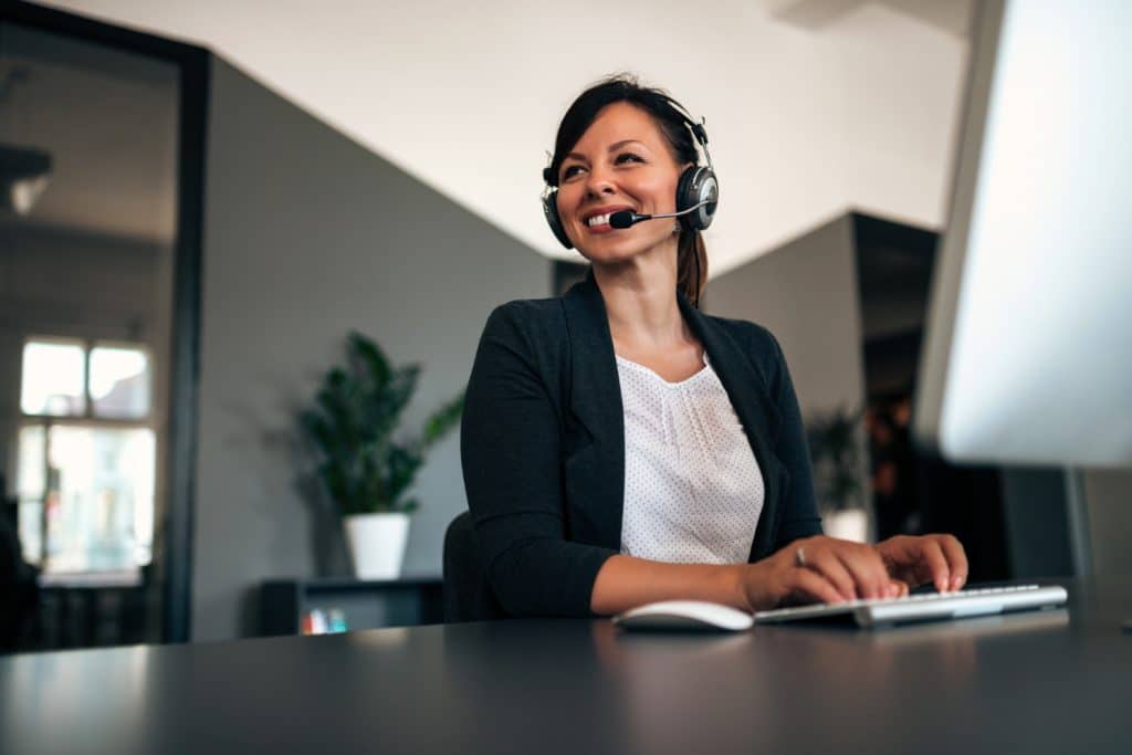Atendimento digital ou por telefone
