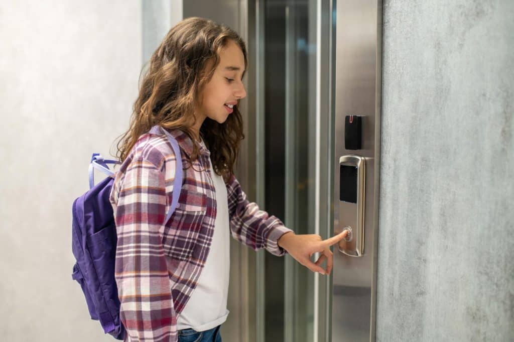 Guia de compra: como escolher a melhor fechadura digital com biometria