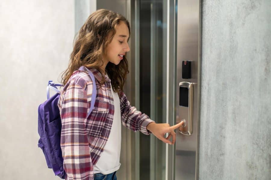 Guia de compra: como escolher a melhor fechadura digital com biometria