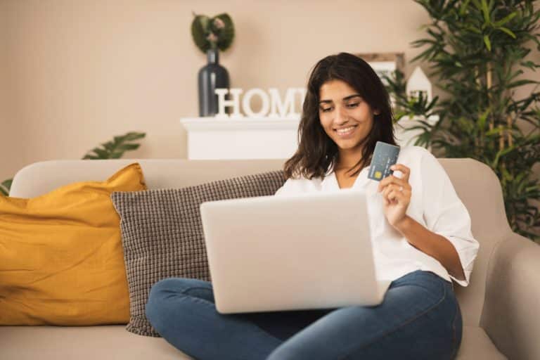 Você consegue identificar lojas online falsas apenas verificando suas fotos