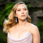 Qual a altura de Scarlett Johansson? Todas as medidas e contexto