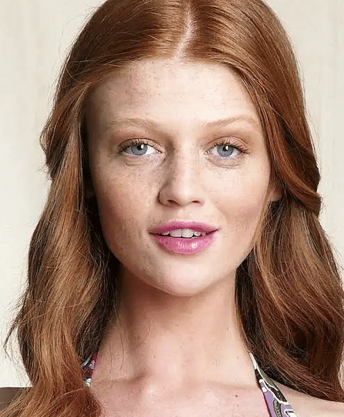 Qual a altura de Cintia Dicker? Descubra medidas e detalhes da modelo